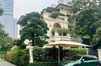 BÁN BIỆT THỰ KĐT DỊCH VỌNG CẦU GIẤY DT 300 M2 XÂY 4T GIÁ RẺ 91 TỶ, THIỆN CHÍ BÁN